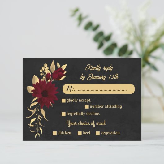Chique bordeaux en goud zwart maaltijd keuze bruil RSVP kaartje (Staand voorkant)