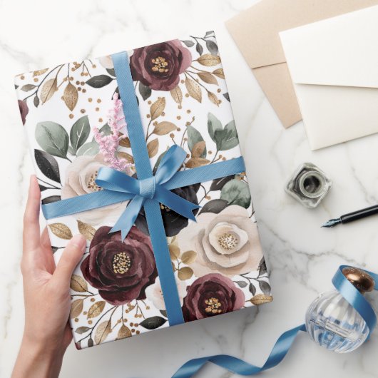 Chique bordeauxcrème bloemige bruiloftsontvangst cadeaupapier (Geschenken)