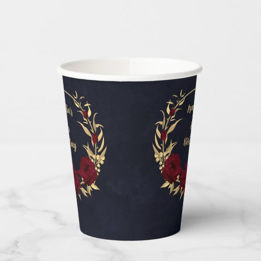 Chique bordeauxrood en goud donkerblauw papieren bekers (Links)