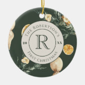 Chique bos Groene Waterverf Monogrammed Pas getrou Keramisch Ornament (Voorkant)