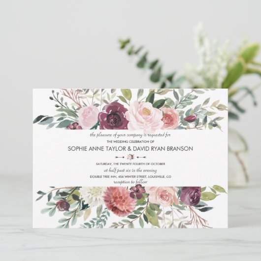 Chique Burgundy Blush Bloemenkrans Bruiloft Kaart (Staand voorkant)