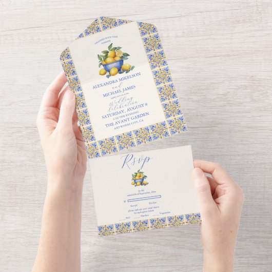 Chique citroen bloemengroen mediterrane bruiloft all in one uitnodiging (Afscheurbaar)