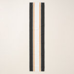 Chique Classy Zwart Wit Slim Sinaasappel Racing St Sjaal<br><div class="desc">Dit kleurrijke ontwerp is voorzien van een brede,  witte streep met drijvende oranje instripes in het binnenste. De aangrenzende trillende zwarte randstrepen vullen de sportieve samenstelling aan.</div>