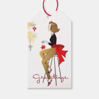 Chique dame uit de jaren 50 versiert boom cadeaulabel