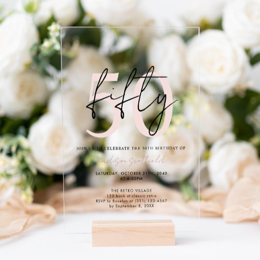 Chique eenvoudige minimalistische blush roze 50ste acryl uitnodigingen