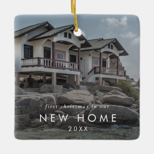 Chique eerste Kerstmis in onze nieuwe overlay van  Keramisch Ornament (Voorkant)