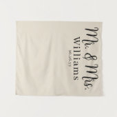 Chique Elegant Script Mr en Mrs Bruiloftsreceptie Wandkleed (Voorkant (horizontaal))