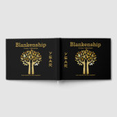 Chique familie reünie handen omhoog boom bladeren  gastenboek (Volledig)