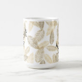 Chique gouden veren op gepersonaliseerde magische mok (Midden)