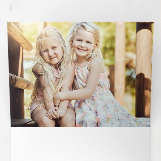 Chique gouden vreugdevol script met gebogen foto drieluik wenskaart (Binnenzijde eerst)