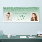Chique groene glittersluier twee foto afstuderen spandoek (Beurs)