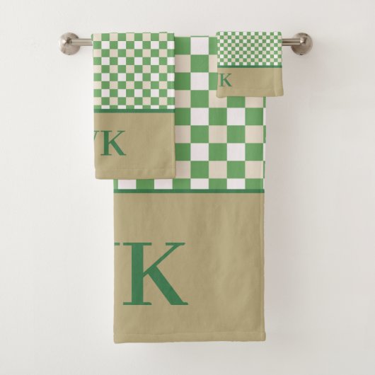 Chique groene schaakbord spa-monogram bad handdoek (Insitu)