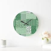 Chique Groene Shamrocks Faux Patchwork Wandklok (Huis)