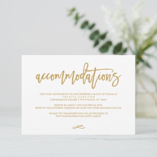 Chique Hand Lettered Gold Wedding Accommodaties Informatiekaartje (Staand voorkant)