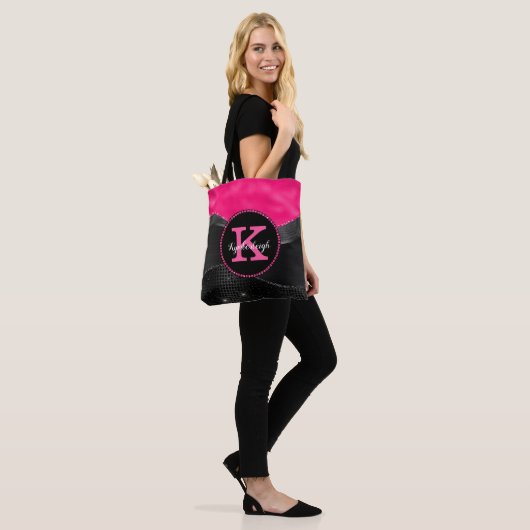 Chique Heet Roze Zwart Grijs Waves Glam Monogram N Tote Bag (Op model)