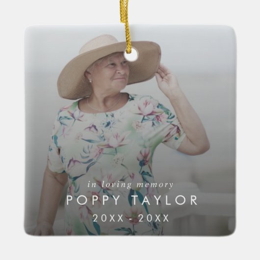 Chique in liefdevolle herinnering Moeder Memorial Keramisch Ornament (Voorkant)