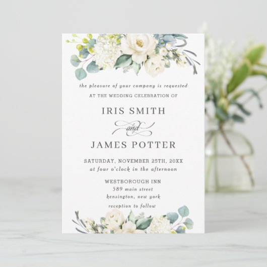 Chique Ivoor Wit Bloemen Groen Bruiloft Kaart (Staand voorkant)