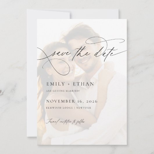 Chique kalligrafie script overlay foto bruiloft save the date (Voorkant)