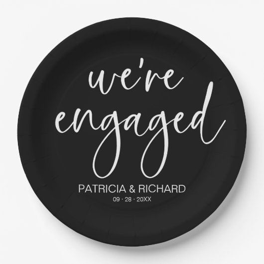 Chique kalligrafie We zijn verloofd Verloving Fees Papieren Bordje (Voorkant)