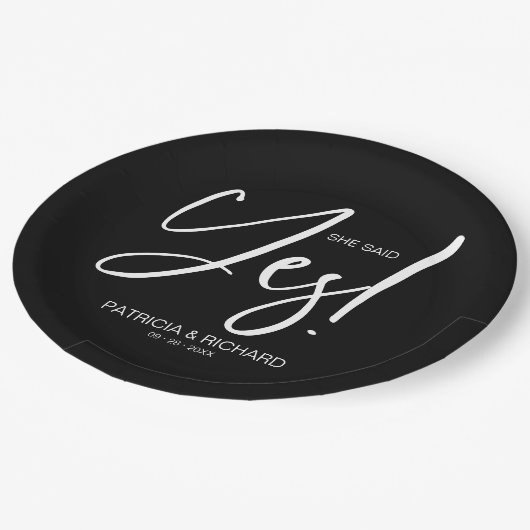 Chique kalligrafie ze zei ja verlovingsfeest papieren bordje (Gekanteld)