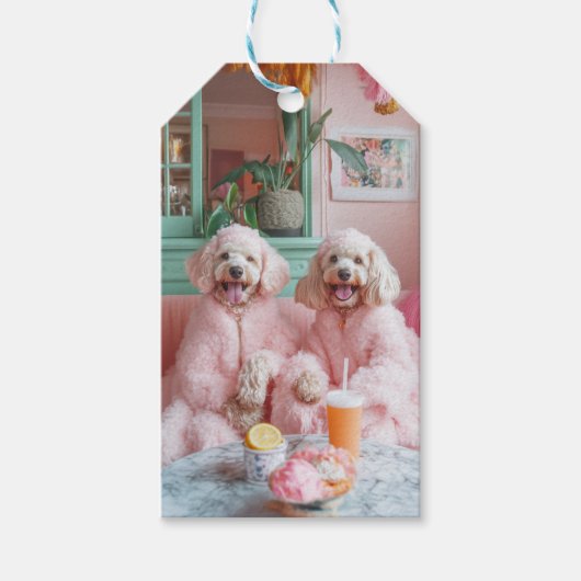 Chique Labradoodles in een roze lounge Cadeaulabel (Voorkant)