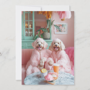 Chique Labradoodles in een roze lounge Kaart