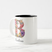 Chique letter B | Whimsical Bloemenbrief Monogram Tweekleurige Koffiemok (Voorkant links)