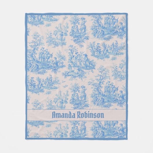 Chique  lichtblauw toile de jouy monogram fleece deken (Voorkant)