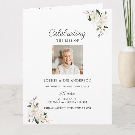 Chique Magnolia Floral Funeral Service Fotoprogram Kaart (Voorkant)
