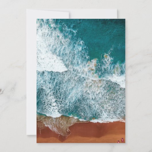 Chique marineblauwe kust-huwelijksuitnodiging kaart (Achterkant)