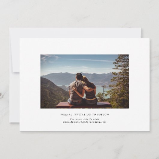 Chique Minimalist Sla de datum in zwart-wit op Aankondiging (Achterkant)