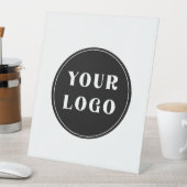 Chique, minimalistisch, stijlvol en  reclamebord met voetstuk (Insitu)