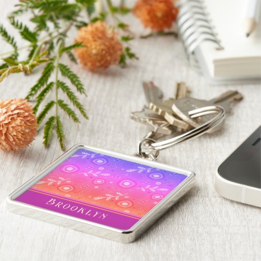 Chique  moderne bloemige aangepaste naam sleutelhanger (Zijkant)