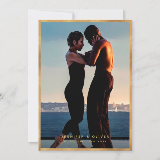 Chique moderne zwart en gouden luxe fotobruiloft save the date (Voorkant)