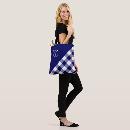Chique Monogram Blauw Wit Buffel Controleer Geomet Tote Bag (Op model)