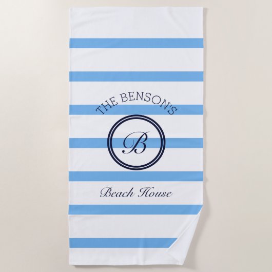Chique Monogram Licht Blauw Strepen Familienaam Strandlaken (Voorkant)