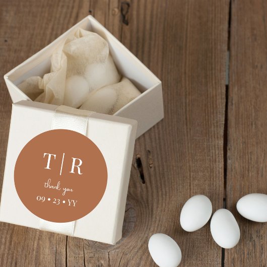Chique Monogrammed Terracotta Bruiloft Dank u Ronde Sticker