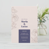 Chique navy beige bruin bloemenvet typo bruiloft kaart (Staand voorkant)