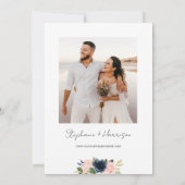 Chique Navy Blauw & Blush Roze Bloemen Bruiloft Fo Kaart (Achterkant)