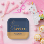 Chique Navy Goud Bon Appétit Script Verjaardag Papieren Bordje (Feest)