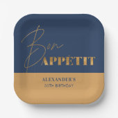 Chique Navy Goud Bon Appétit Script Verjaardag Papieren Bordje (Voorkant)