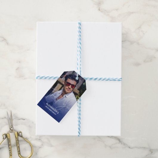 Chique Navy Gradiënt Foto Verjaardag Bedankt Cadeaulabel (Met Touw)