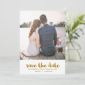 Chique nep-gouden schrift met stippen foto save the date (Staand voorkant)