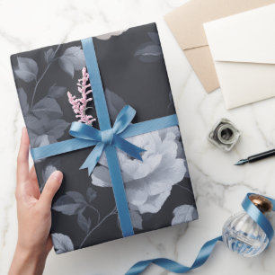 Chique Neutrale Bloem Grijs Bloemmotief Cadeaupapier