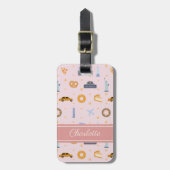 Chique New York City Patroon Roze Aangepaste Naam Bagagelabel (Voorkant verticaal)