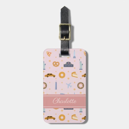 Chique New York City Patroon Roze Aangepaste Naam Bagagelabel (Voorkant verticaal)