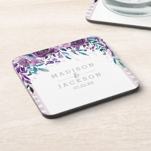 Chique Paarse Bloemen & Zilveren Bruiloft Monogram Drankjes Onderzetter (Linkerzijde)