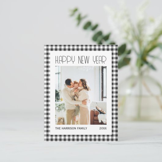 Chique Retro Zwart Gingham Plaid Nieuwjaar Foto Briefkaart (Staand voorkant)