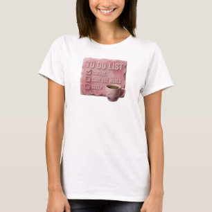 Chique Roze COFFIE EERST RED DE WERELD Maatwerk T- T-shirt