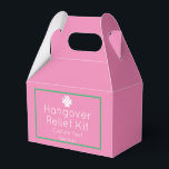 Chique roze kater reliëf kit bedankdoosjes<br><div class="desc">Perfect klassieke heldere roze en groene hangover reliëf kit gunst doos die aanpasbaar is.</div>